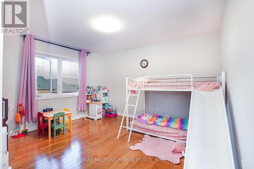 58 Trail Boulevard, Springwater, ON - Indoor Photo Showing Bedroom