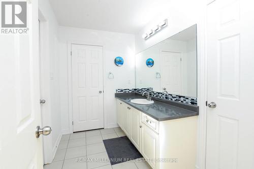 58 Trail Boulevard, Springwater, ON - Indoor Photo Showing Bathroom