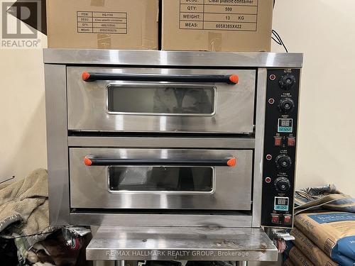 Electric Pizza Over - 10 - 462 Hazeldean Road, Ottawa, ON 