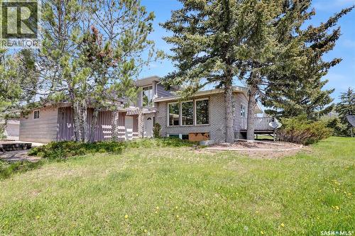1055 7Th Avenue Sw, Moose Jaw, SK - Outdoor