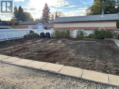 3213 33Rd Street W, Saskatoon, SK - Outdoor