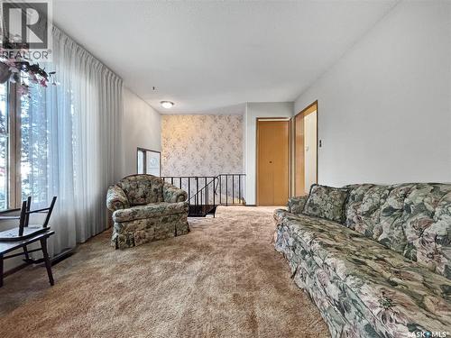 3213 33Rd Street W, Saskatoon, SK - Indoor Photo Showing Other Room