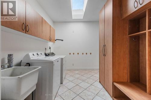 10 Tillingham Keep, Toronto, ON - Indoor Photo Showing Laundry Room