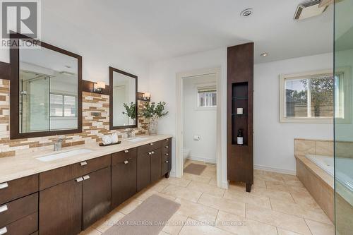10 Tillingham Keep, Toronto, ON - Indoor Photo Showing Bathroom