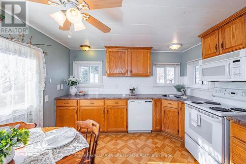 23 Valleyview Drive, Hamilton Township, ON - Indoor Photo Showing Kitchen With Double Sink