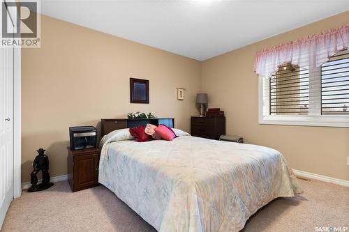 211 2885 Arens Road E, Regina, SK - Indoor Photo Showing Bedroom