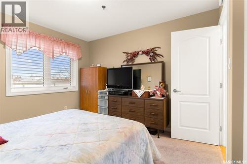211 2885 Arens Road E, Regina, SK - Indoor Photo Showing Bedroom