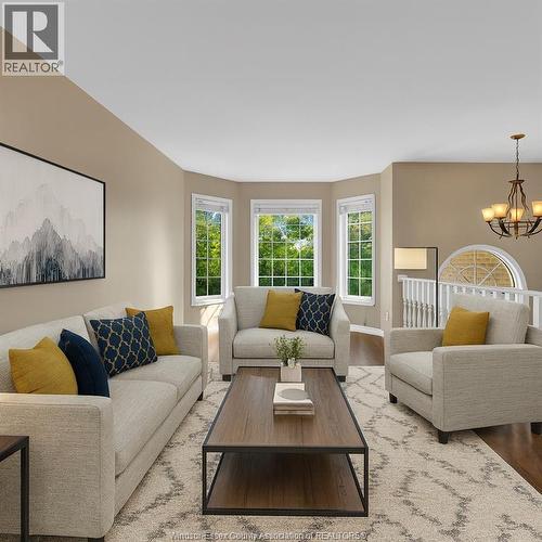 2995 Turner Road, Windsor, ON - Indoor Photo Showing Living Room