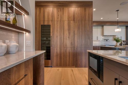 188 Wildsong Crescent, Vernon, BC - Indoor Photo Showing Kitchen