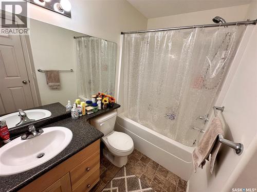 19 2751 Windsor Park Road, Regina, SK - Indoor Photo Showing Bathroom