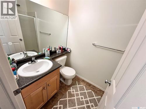 19 2751 Windsor Park Road, Regina, SK - Indoor Photo Showing Bathroom