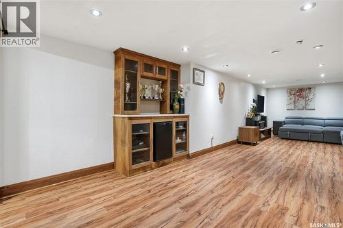 249 Pasqua Street N, Regina, SK - Indoor