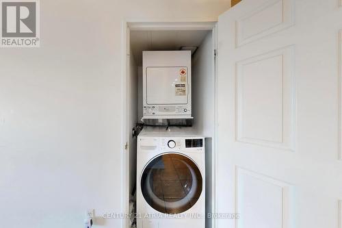 #2002 - 11 Lee Centre Drive, Toronto, ON - Indoor Photo Showing Laundry Room