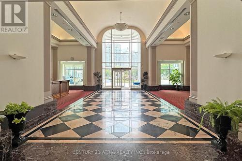 #2002 - 11 Lee Centre Drive, Toronto, ON - Indoor Photo Showing Other Room