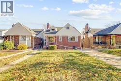 232 ST. LOUIS AVENUE  Windsor, ON N8S 2K3