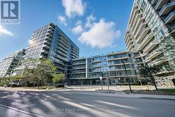 213 - 1185 THE QUEENSWAY AVENUE  Toronto, ON M8Z 0C6