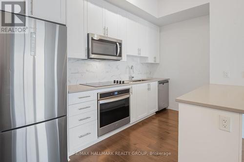 2406 - 805 Carling Avenue, Ottawa, ON - Indoor Photo Showing Kitchen With Stainless Steel Kitchen With Upgraded Kitchen