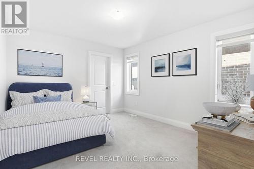 13 Corley Street, Kawartha Lakes (Lindsay), ON - Indoor Photo Showing Bedroom