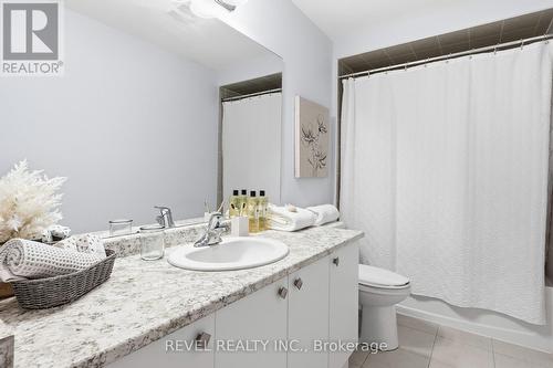 13 Corley Street, Kawartha Lakes (Lindsay), ON - Indoor Photo Showing Bathroom