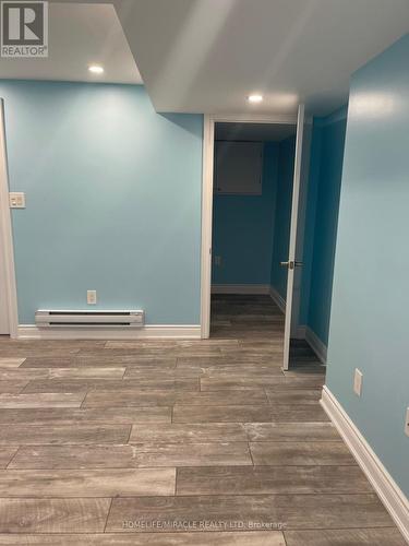 5607 Tenth Line, Erin, ON - Indoor Photo Showing Other Room