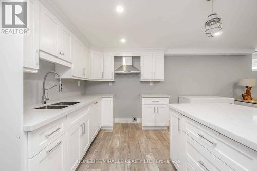 5607 Tenth Line, Erin, ON - Indoor Photo Showing Kitchen With Double Sink