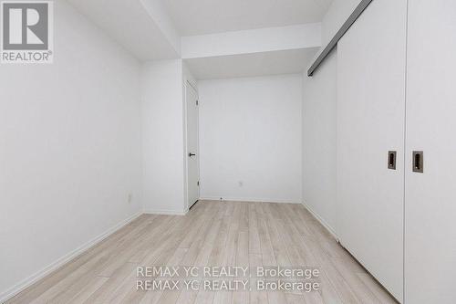 5104 - 197 Yonge Street, Toronto, ON - Indoor Photo Showing Other Room
