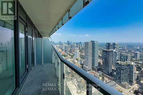 5104 - 197 Yonge Street, Toronto, ON - Outdoor With View