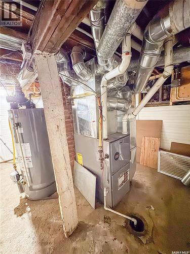 586 5Th Street E, Prince Albert, SK - Indoor Photo Showing Basement