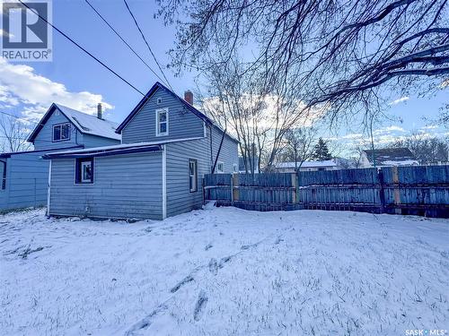 586 5Th Street E, Prince Albert, SK - Outdoor