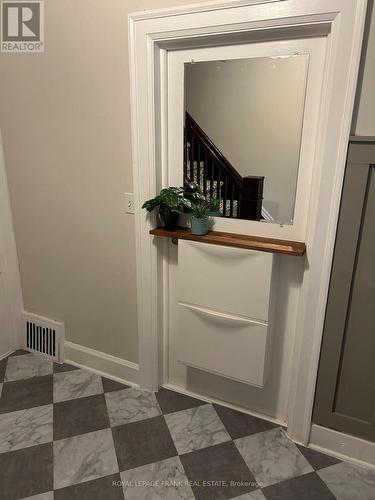 Upper - 1201 Kenneth Avenue, Peterborough (Otonabee Ward 1), ON - Indoor Photo Showing Other Room