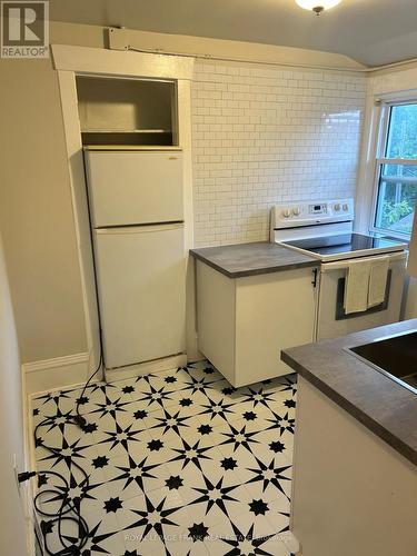 Upper - 1201 Kenneth Avenue, Peterborough (Otonabee Ward 1), ON - Indoor