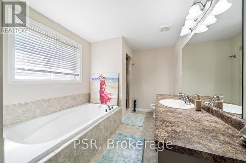 514 Old Mud Street, Hamilton, ON - Indoor Photo Showing Bathroom