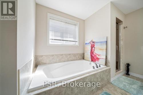 514 Old Mud Street, Hamilton, ON - Indoor Photo Showing Bathroom