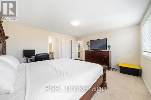 514 Old Mud Street, Hamilton, ON - Indoor Photo Showing Bedroom