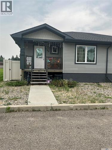 28 74 Cameron WAY  Yorkton, SK S3N 2X3