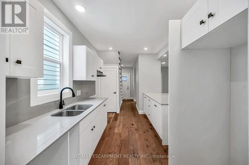 193 Glendale Avenue N, Hamilton, ON - Indoor Photo Showing Kitchen With Double Sink