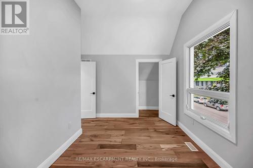 193 Glendale Avenue N, Hamilton, ON - Indoor Photo Showing Other Room