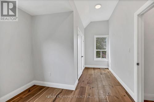 193 Glendale Avenue N, Hamilton, ON - Indoor Photo Showing Other Room