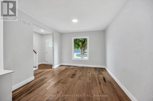 193 Glendale Avenue N, Hamilton, ON - Indoor Photo Showing Other Room