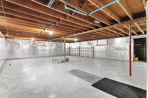 Basement - 11 Rue L'Écuyer, Mansfield-Et-Pontefract, QC - Indoor Photo Showing Basement