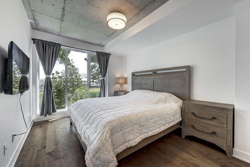 Primary bedroom - 210-271 Av. De L'Académie, Dorval, QC - Indoor Photo Showing Bedroom