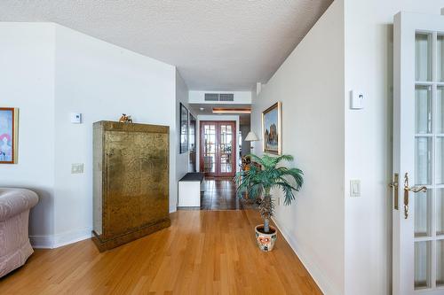 Corridor - 1201-100 Rue Hall, Montréal (Verdun/Île-Des-Soeurs), QC - Indoor Photo Showing Other Room