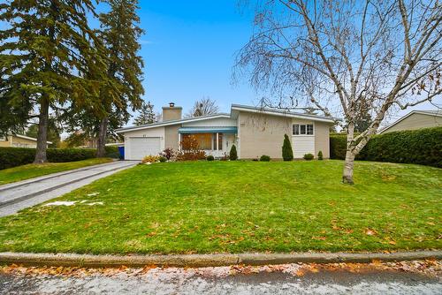 17 Rue Jacques-Gervais  Gatineau (Aylmer), QC J9H 2L4