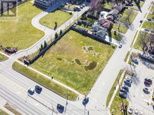 17 Highview Avenue W, London South, ON 