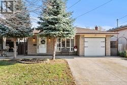215 BERKINDALE DRIVE  Hamilton (Riverdale), ON L8E 2R6