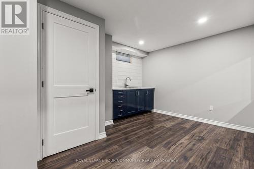 27 Mccabe Lane, New Tecumseth, ON - Indoor Photo Showing Other Room