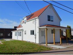 33 Comeau ST  Shediac, NB E4P 1N7