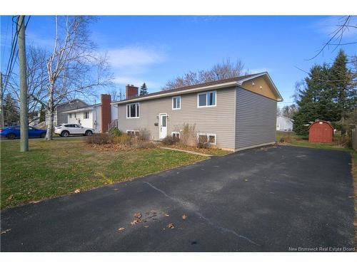 101 Sunset Dr, Fredericton, NB 