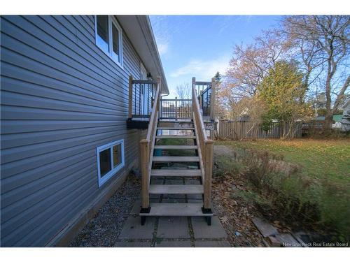 101 Sunset Dr, Fredericton, NB 