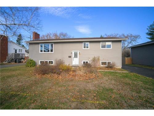 101 Sunset DR  Fredericton, NB E3A 1A2